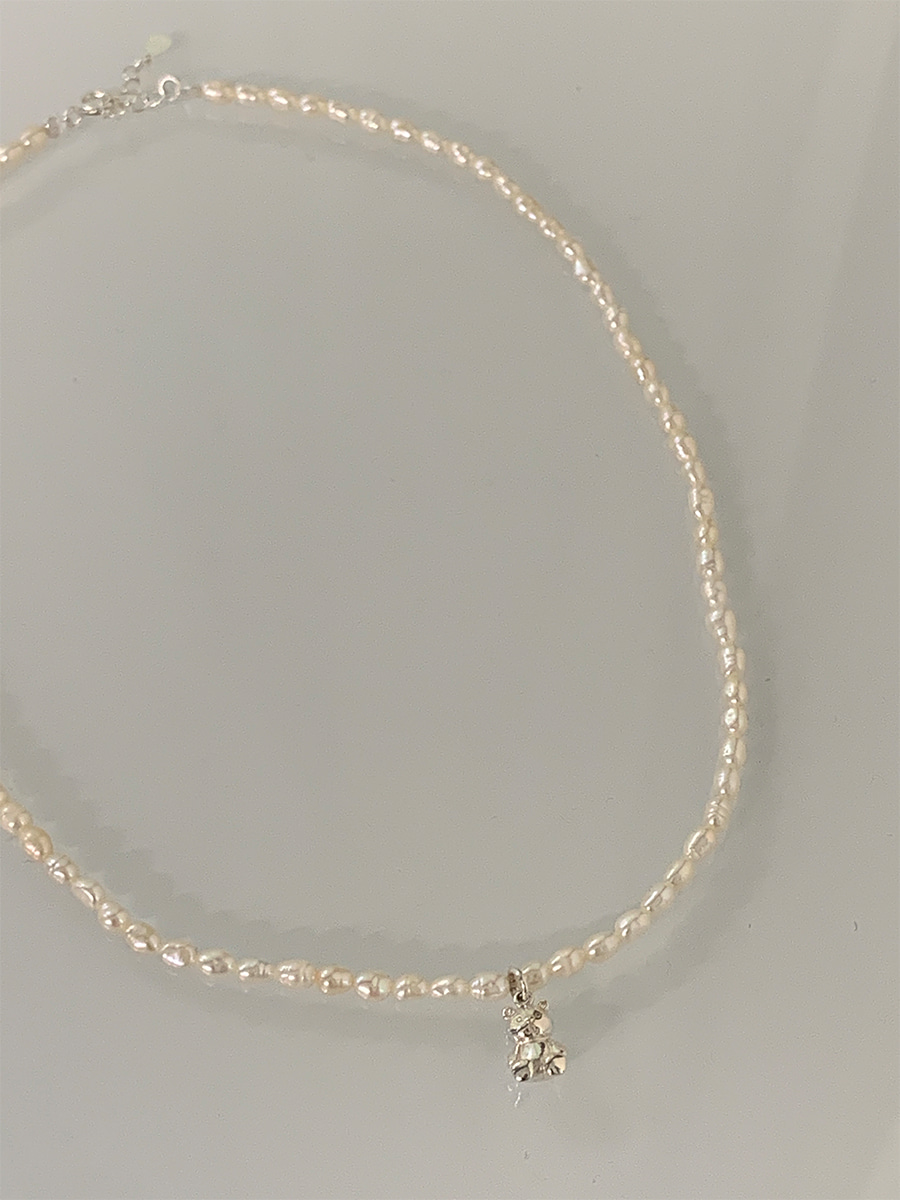 Teddy bear pearl neck lace *9.25 silver &amp; fresh pearl